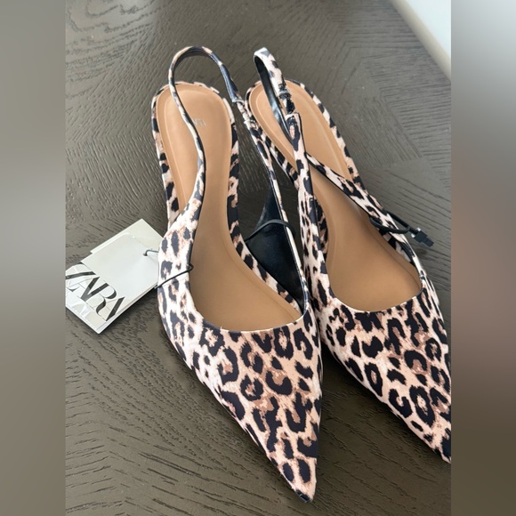 Leopard Print Slingback Heels - Picture 2 of 4
